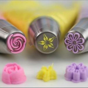 Cakepro – komplet za dekoracijo sladic v obliki rožic: 7 kosov (1+1 GRATIS) 03